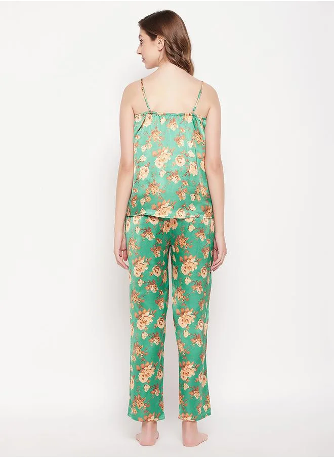 كلوفيا Satin Floral Print Cami & Pyjama Set by Styli