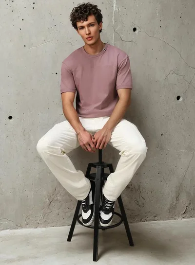HIGH STAR Men's Mauve 100% Cotton Solid Pattern Relaxed T-Shirt