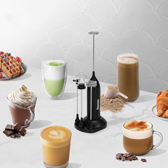 فيسمان 4 في 1 خلاط حليب مع حامل محمول قابل لإعادة الشحن كهربائي فائق السرعة 12000 دورة في الدقيقة خلاط حليب بأربعة أنواع مختلفة من خفاقات القهوة وصانع رغوة القهوة واللاتيه والكابتشينو والفرابيه والماتشا والشوكولاتة الساخنة - Image 3