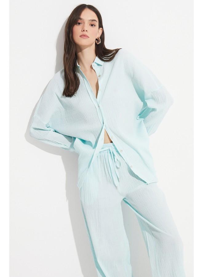 JUNE Women Exclusive Boyfriend/Wide Fit Cotton Woven Shirt Mint - Image 1