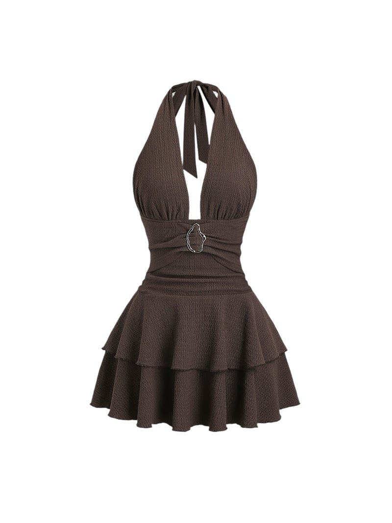 An Elegant Brown Metal Buckle Adorned Backless Ruffled Mini Skirt, Perfect for New Year'S Parties - Image 1