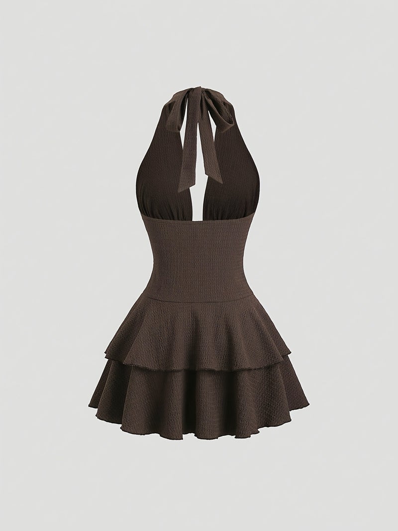 An Elegant Brown Metal Buckle Adorned Backless Ruffled Mini Skirt, Perfect for New Year'S Parties - Image 3