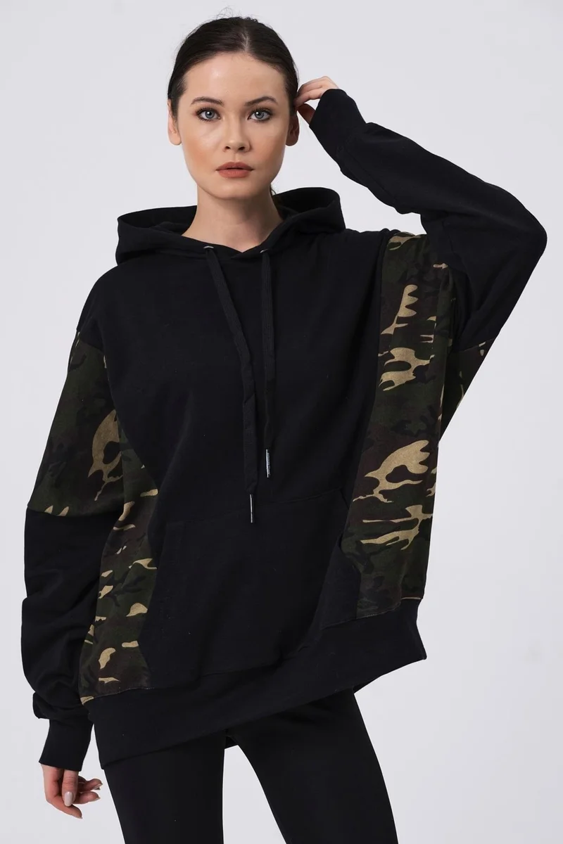 Alexander Gardi Oversize Hooded Sweatshirt