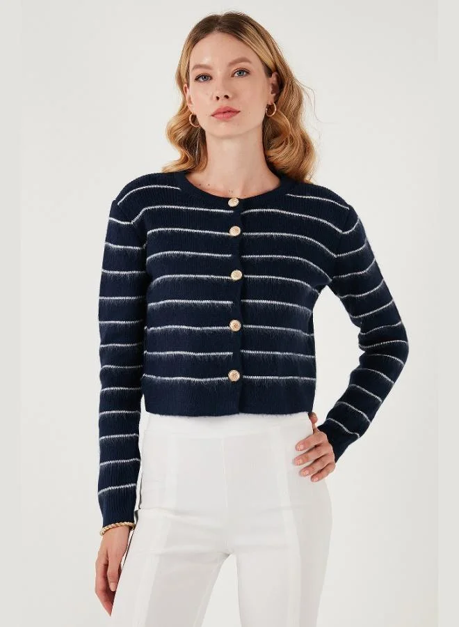 ليلا كارديجان نسائي محبوك بقصة قصيرة بنقشة مخططة وملمس ناعم