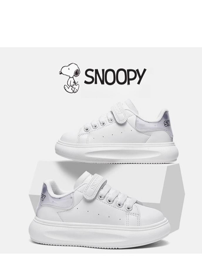 Snoopy Children's Soft Soled Breathable Sports Board Shoes - Image 1