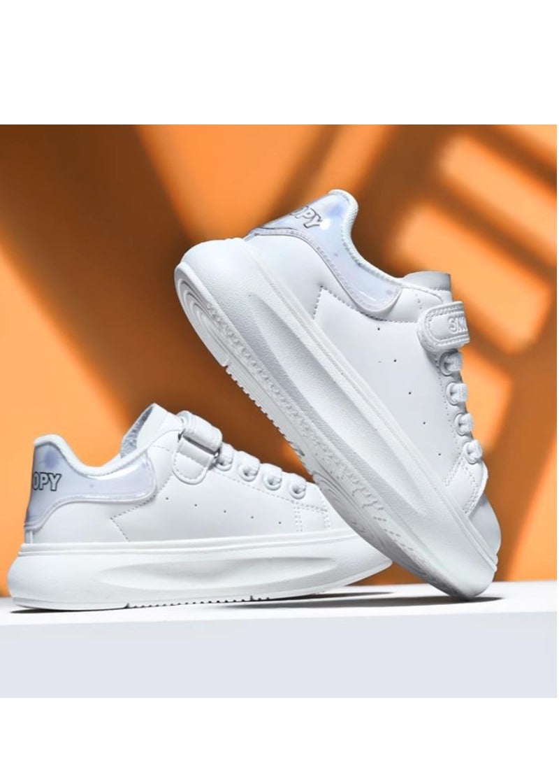 Snoopy Children's Soft Soled Breathable Sports Board Shoes - Image 2