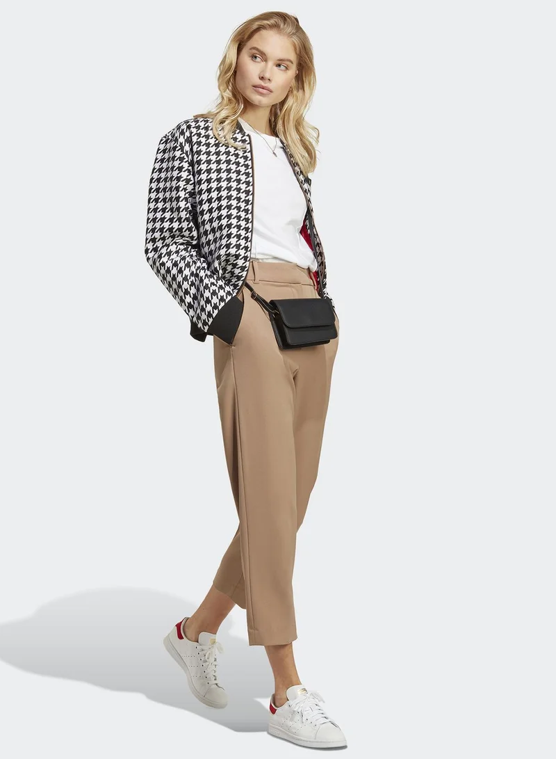 adidas Originals Premium Essential T-Shirt