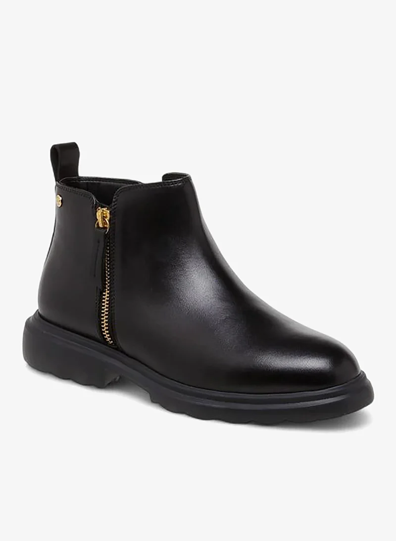Women's Ankle Boots with Zip Clousre