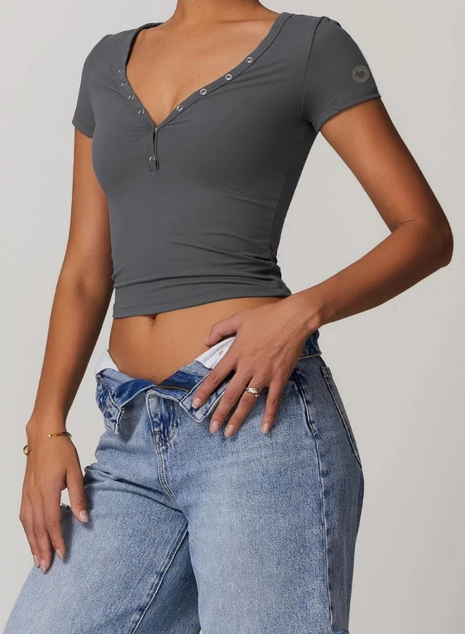 كون.يوغا بلوزة قصيرة بأكمام قصيرة للسيدات