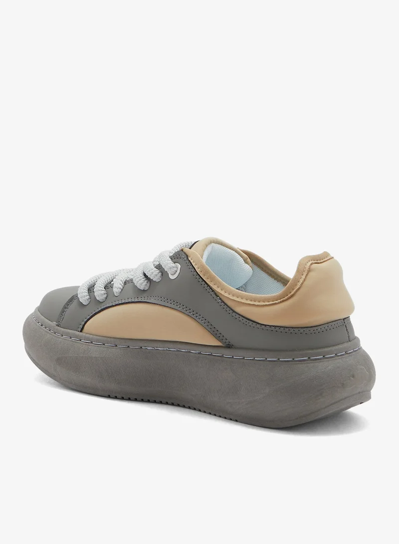 Seventy Five Casual Sneakers