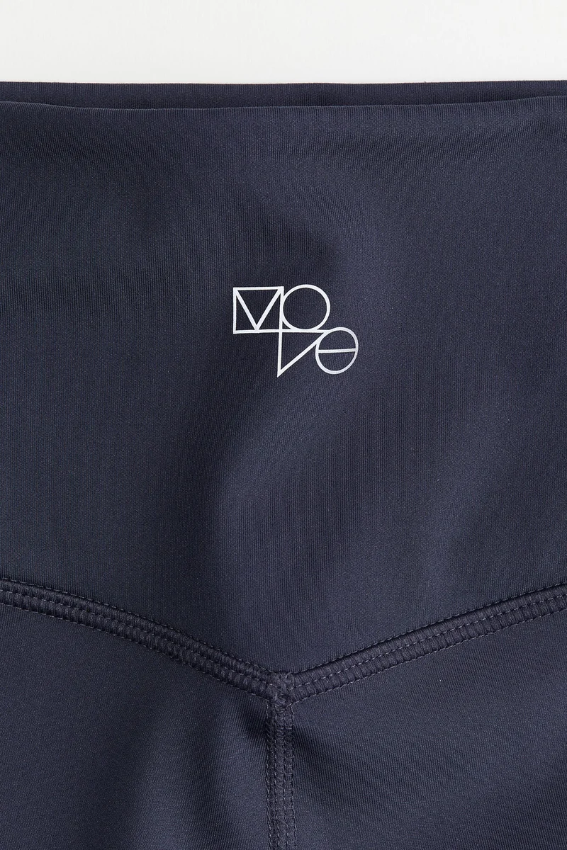اتش اند ام Drymove™ High Waist Shorts
