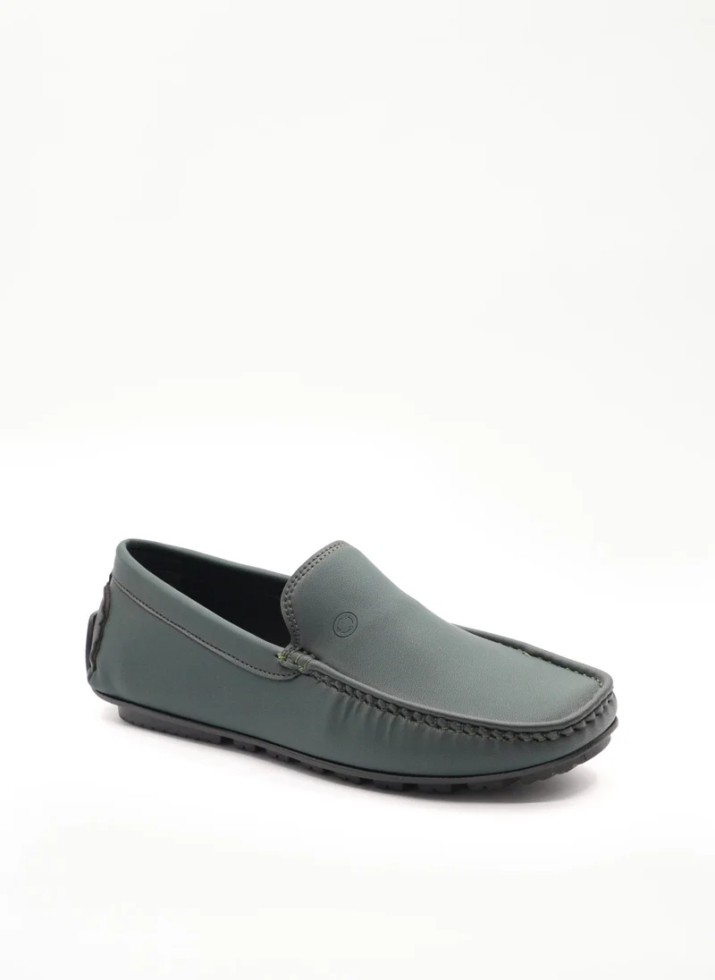 Geoomnii green Casual Slip-On Shoes for Men – Comfortable & Stylish Everyday Footwear for Men | Best Price UAE