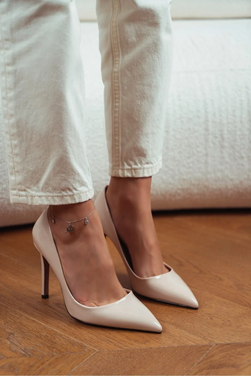 نيشانتاشي شوز Vanessa Beige Patent Leather Pointed Toe Women's Stiletto