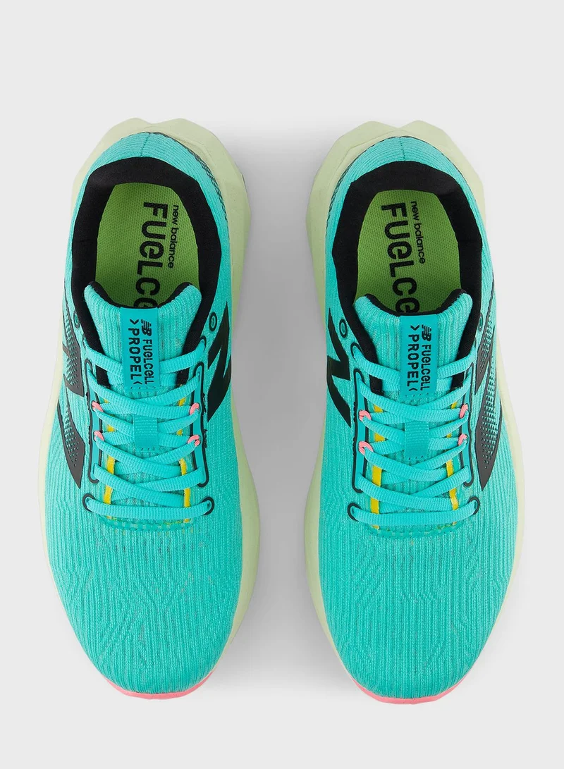 New Balance FuelCell Propel