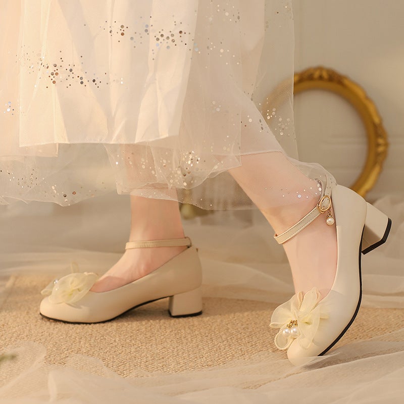 Spring 2024 Comfortable Mid-Heel Sweet Bow 33-43 Plus Size Buckle Shallow Mouth Single Shoes - Image 5