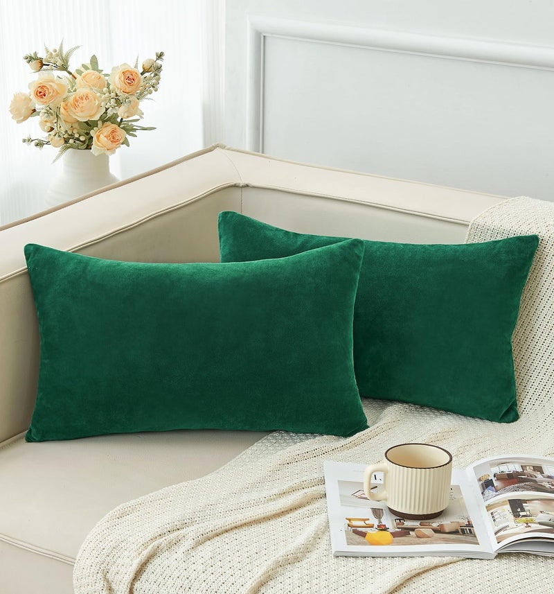 GriNeed حزمة من قطعتين من أغطية وسائد عيد الميلاد الخضراء مقاس 12x20 بوصة، غطاء وسادة رمي ديكوري، أغطية وسائد مخملية زمردية للقطني للأريكة والسرير، ديكور بوهو منزلي، أغطية وسائد ناعمة حديثة - Image 5