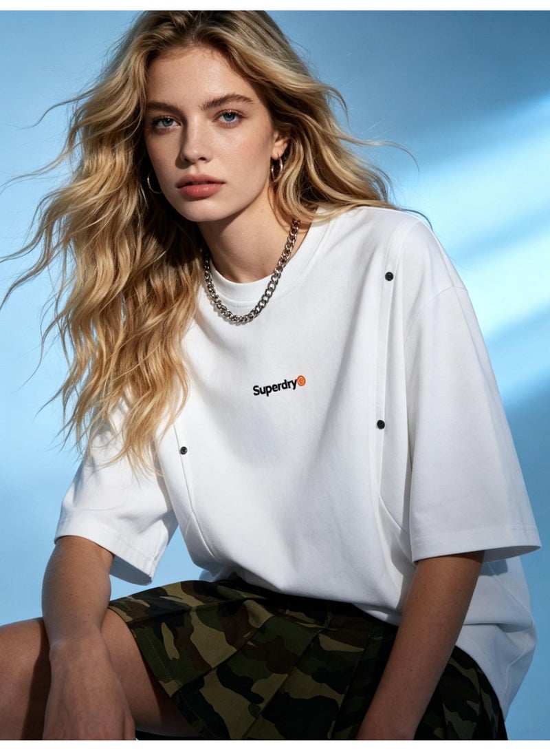 سوبر دراي Superdry men and women with the same heavyweight 100% cotton T-shirt, rivet decorative pleated round neck short sleeve casual T-shirt. - Image 2