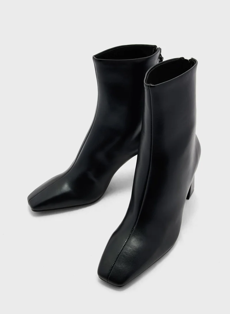 مانجو Limo Ankle Boots