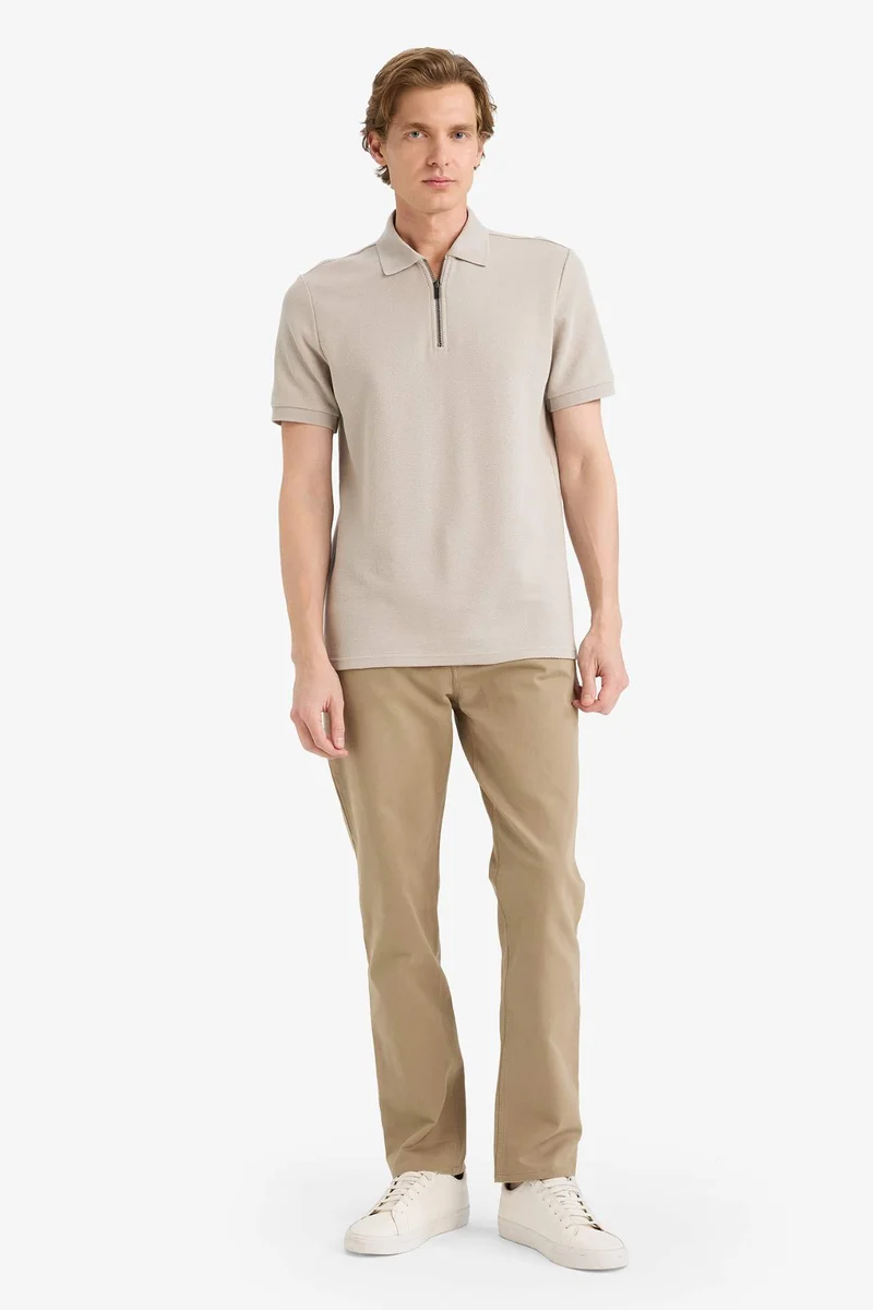 ديفاكتو Regular Fit Zip Collar Short Sleeve Polo T-Shirt