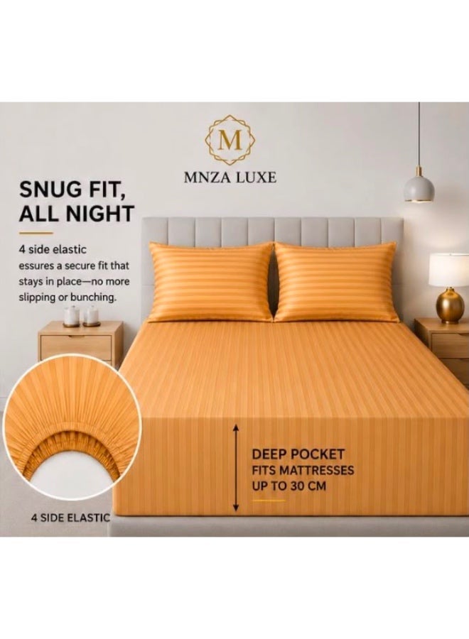 MNZA LUXE طقم ملاءة سرير مايكروفايبر مخططة بخطوط 1 سم، ملاءة سرير مطاطية واحدة + غطاءا وسادتين | فائقة النعومة، قابلة للتنفس ومقاومة للتجاعيد | ذهبي - Image 1