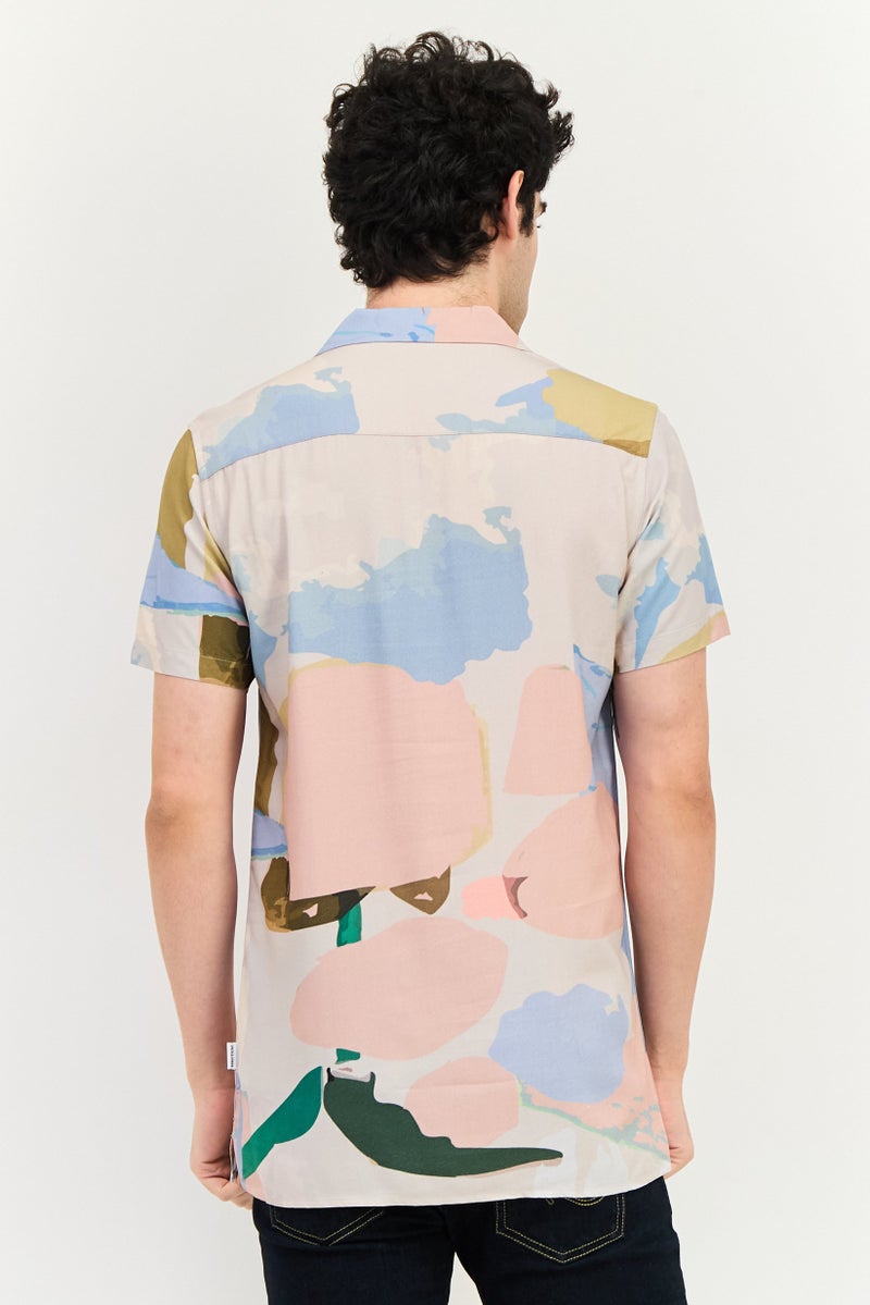 JACK & JONES قميص رجالي مريح بقصة مريحة بأكمام قصيرة بتصميم مطبوع، متعدد الألوان - Image 2