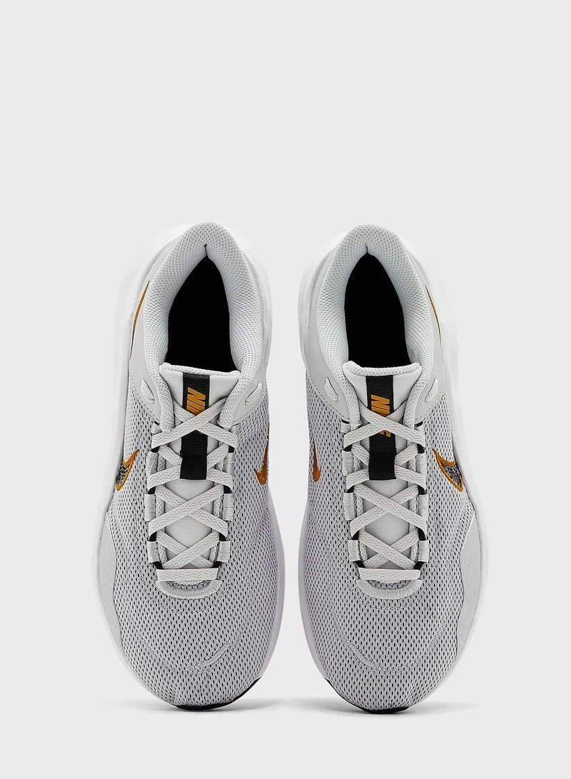 Nike Legend Essential 3 Nn