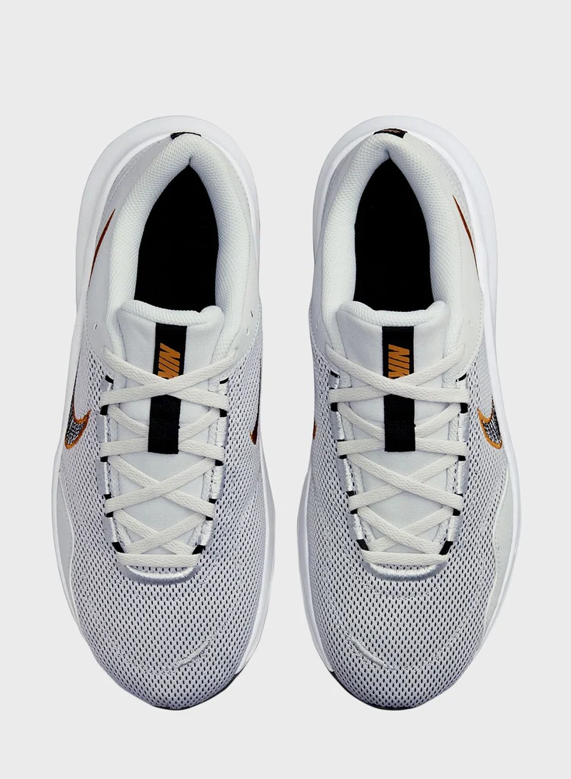 Nike Legend Essential 3 Nn