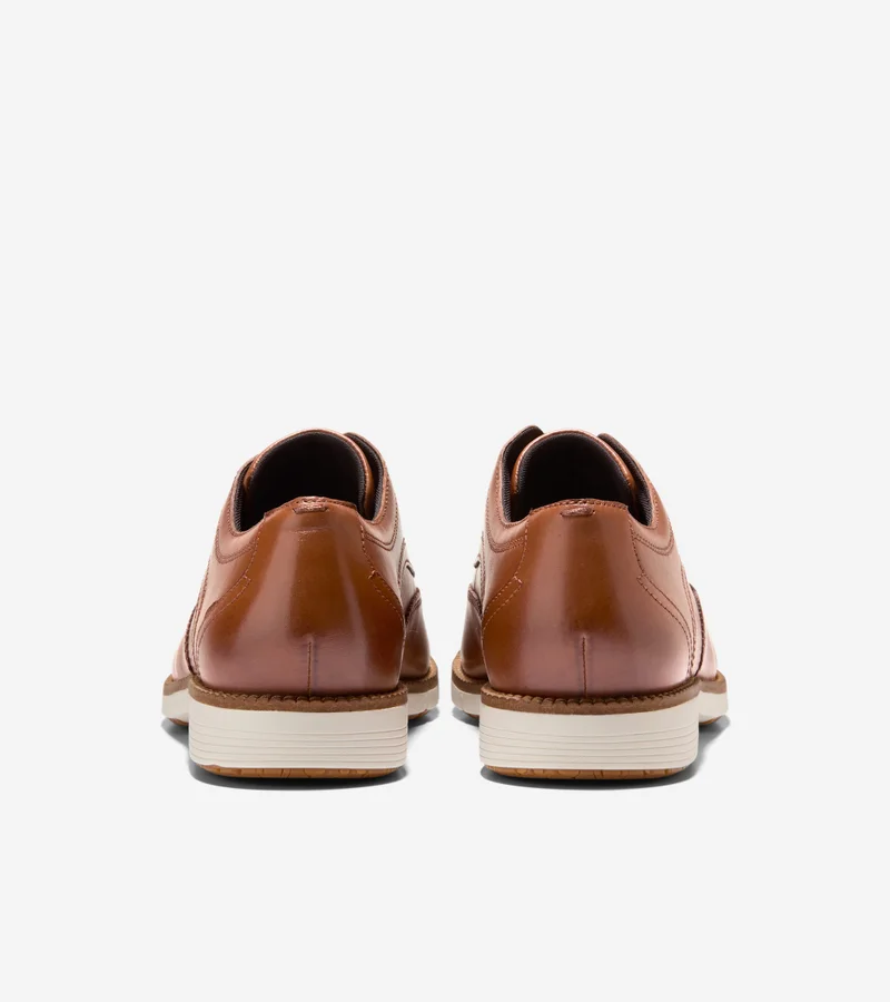 COLE HAAN Men's FlexGrand360 Wingtip Oxfords