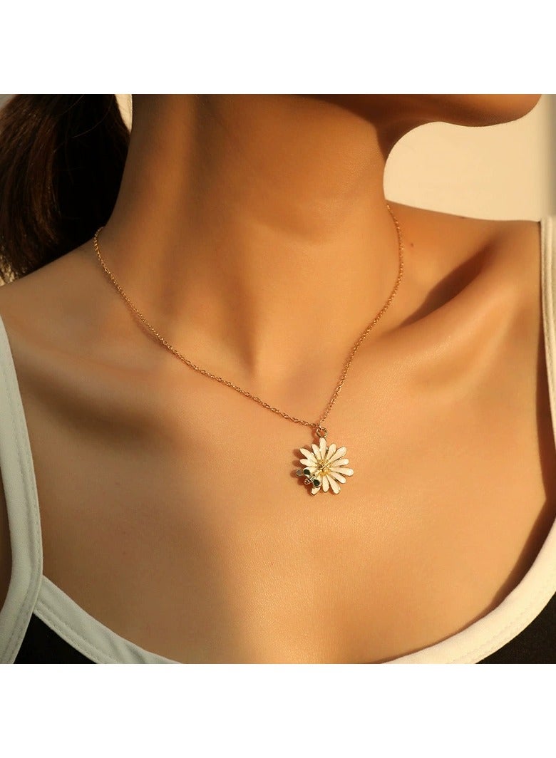 Goolsky Korean Style Enamel Bee Daisy Flower Pendant Choker for Women – Cute Floral Minimalist Lightweight Spring Summer Daily Casual Jewelry - Image 2