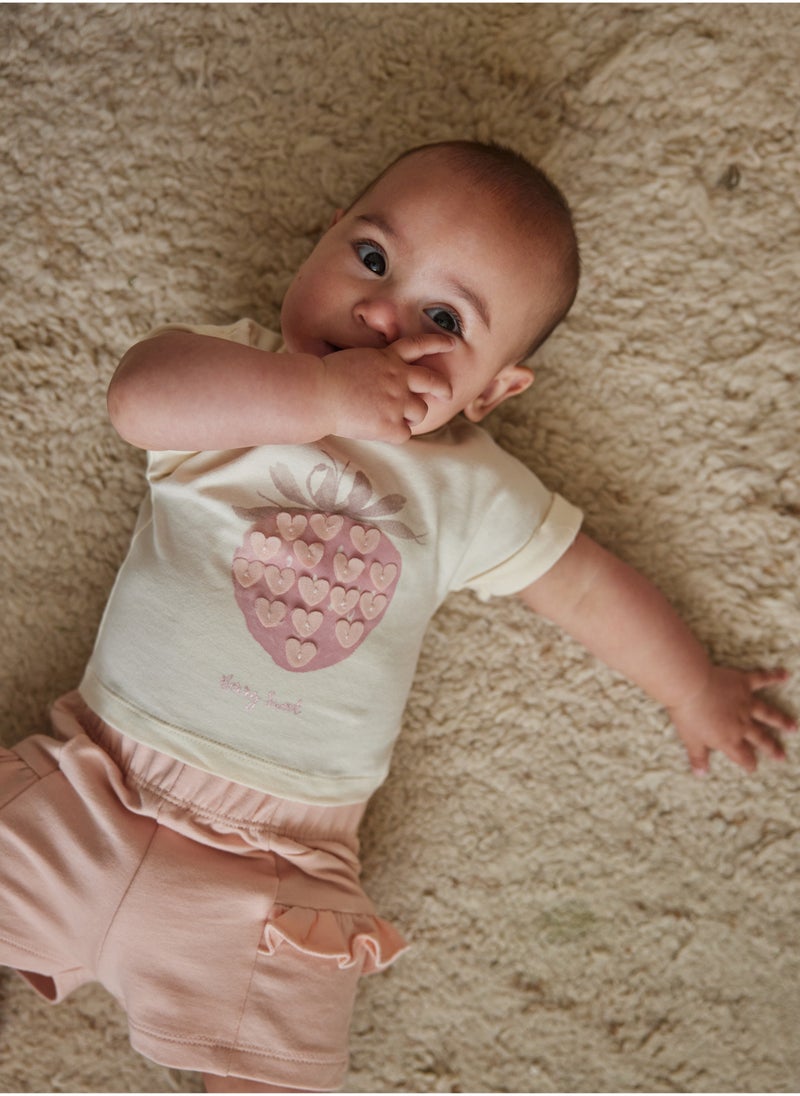 Dirkje girls Embellished Top and Ruffle Pocket Shorts Set - Image 1