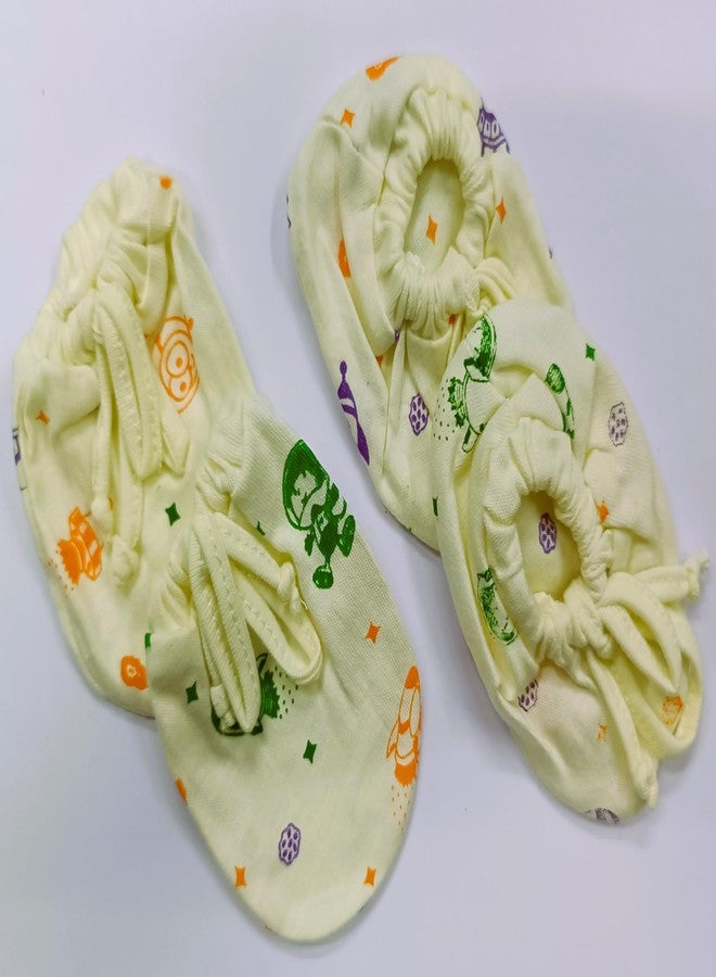 CUTEABLY Soft Cotton Mittens and Booties for New Born Baby/Cotton Cloth Tying Knotted Mittens for Infant (Multicolor, 0-6 Month)-Pack of 4 - Image 5