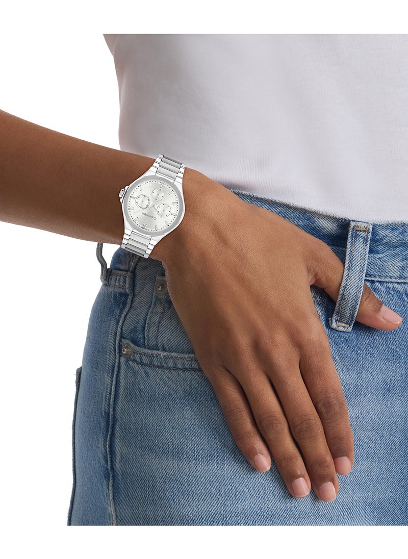 CALVIN KLEIN ساعة كالفن كلاين المستديرة التناظرية للنساء بعبوة بيضاء - 25100054  - Image 4