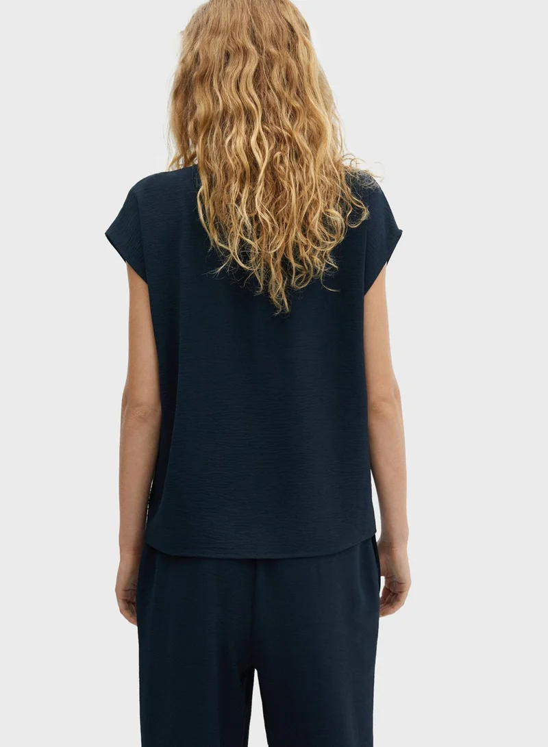 مانجو Button Down Shirt