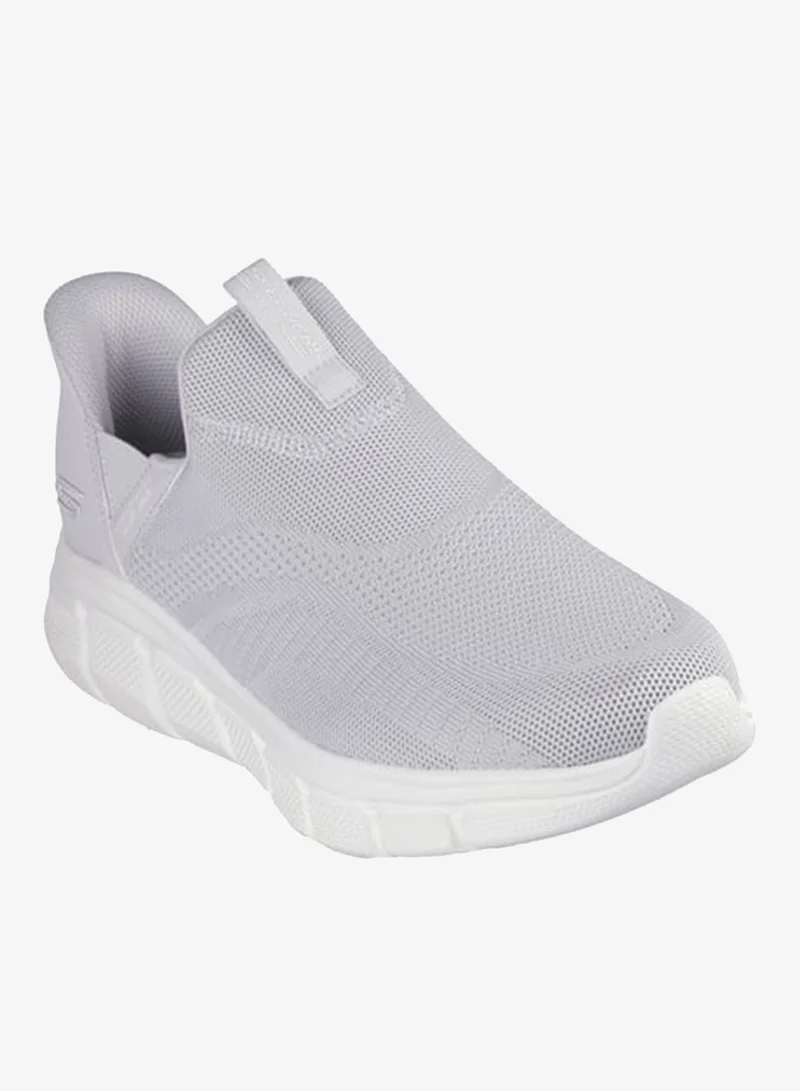 سكيتشرز بوبز بي فليكس