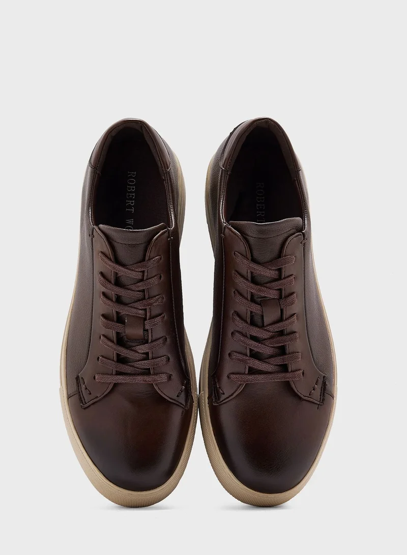 Robert Wood Smart Sneakers