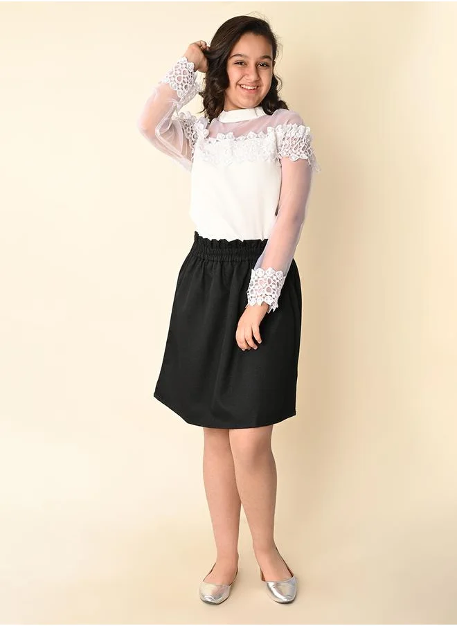 ليل بيكس Lace Yoke Top & Plain Skirt Set by Styli