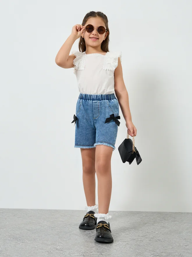 Styli Styli Girls Denim Shorts with Bow Applique