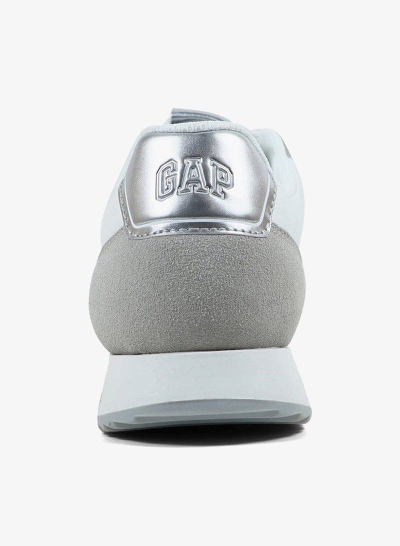 GAP Women Nashville Arch Logo Lace-Up Sneakers - Image 3