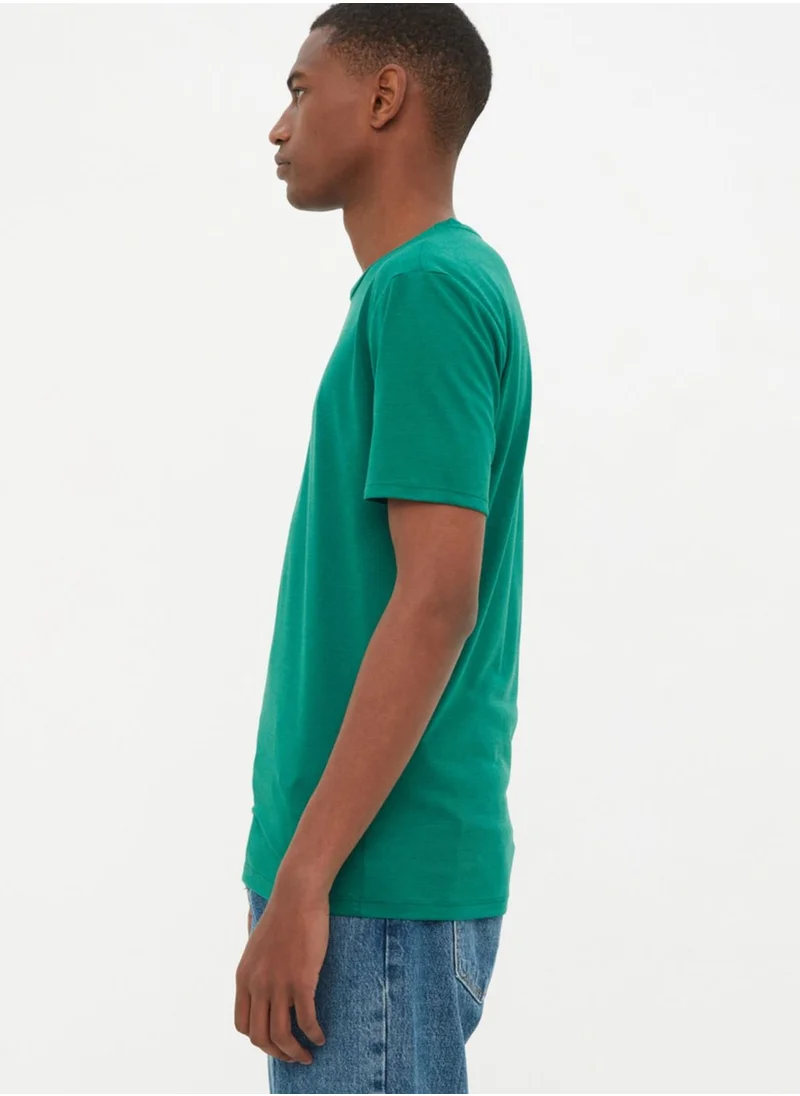 trendyol Essential Crew Neck T-Shirt