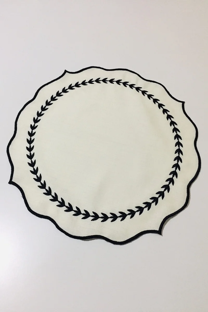 Nisahometeks 6 Pieces Embroidered Linen Placemat - Linen Plate