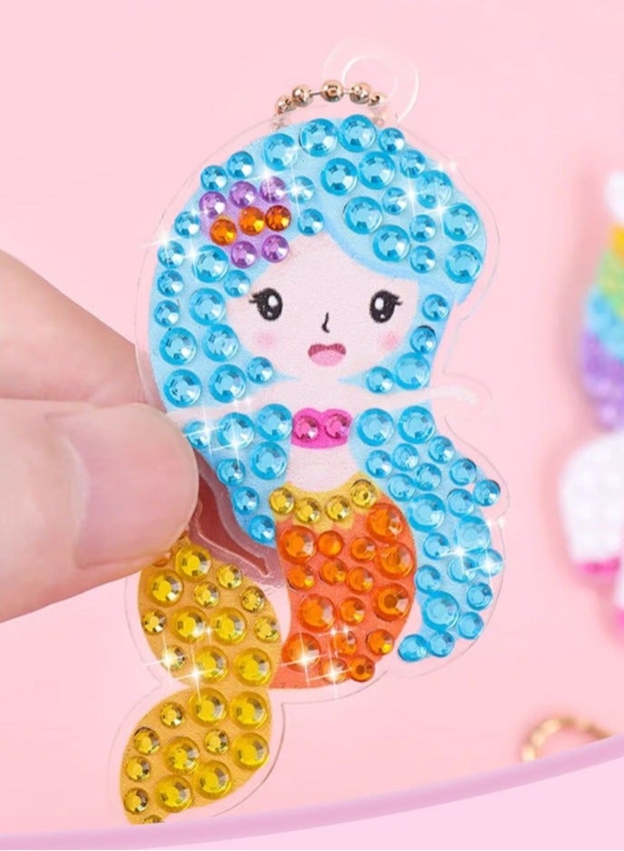 دايتويز 15 قطعة من سلاسل مفاتيح من الأحجار الكريمة والفنون والحرف اليدوية للأطفال من سن 8 إلى 12 سنة، مجموعات سلاسل مفاتيح من الماس حسب الأرقام، ألعاب وهدايا من الفسيفساء للفتيات من سن 3 إلى 5 سنوات و4 إلى 6 سنوات و6 إلى 8 سنوات - Image 3