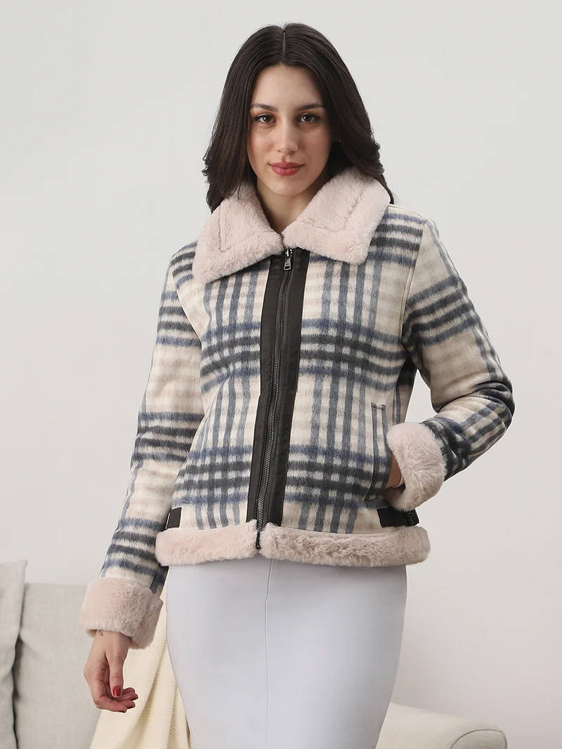 Globus Women Cream Spread Collar Long Sleeves Checked Faux Fur 2 Pockets Winter Wear Jacket