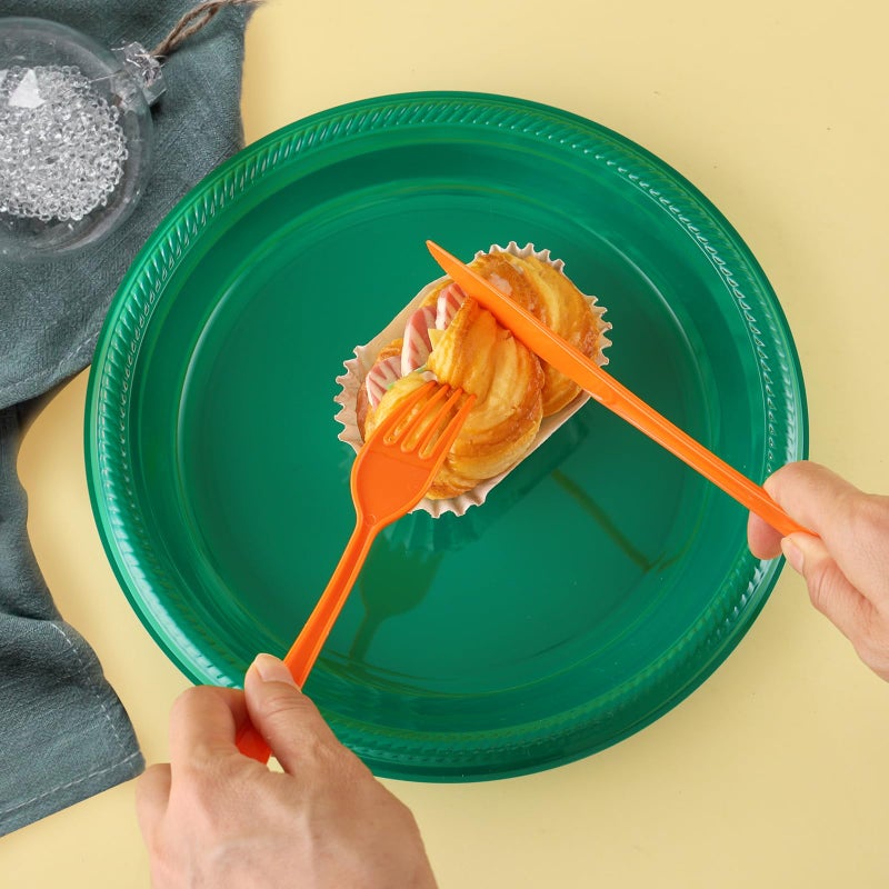 BONSINY Green Plastic Plates Disposable 10 inch | 50 PCS Green Disposable Plates for Party  Picnic  Birthday  BBQ  Graduation Party - Image 4