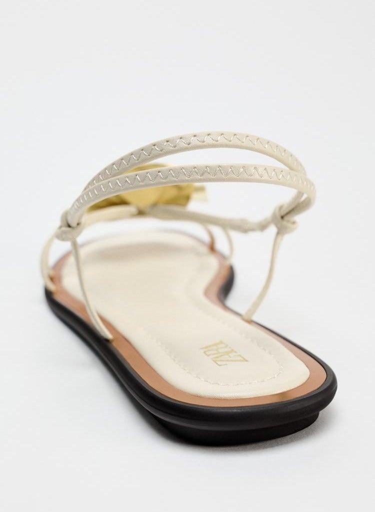 زارا صندل منزلق مسطح مزخرف - Image 4