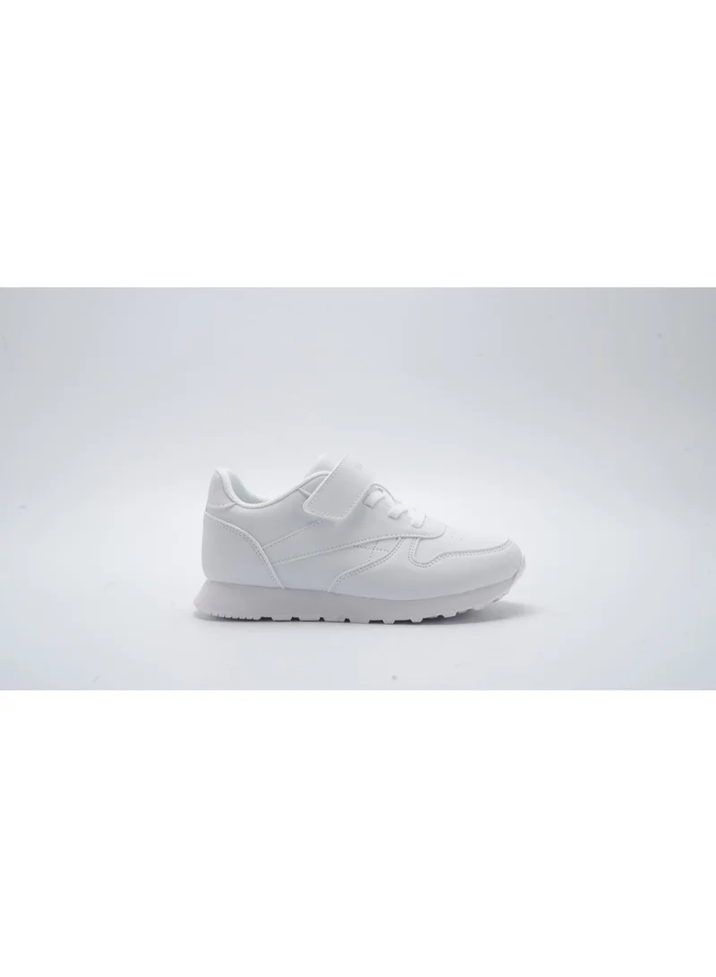 Lumberjack Lumberjack Unisex Kids School Shoes White Hook & Loop Strap Lightweight Running Sneakers for Boys & Girls
