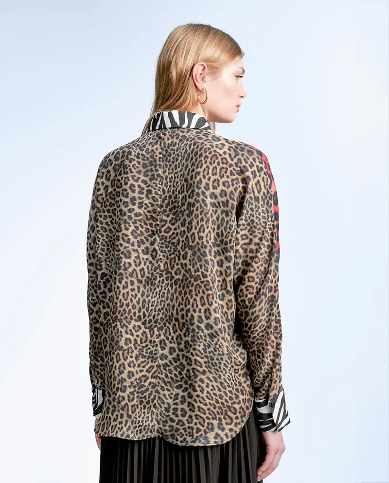 Lola Casademunt Combined animal print shirt