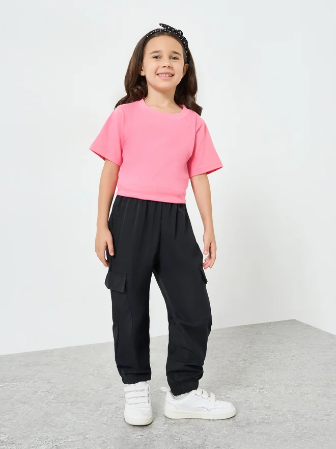 Styli Styli Girls Black Solid Cargo Joggers