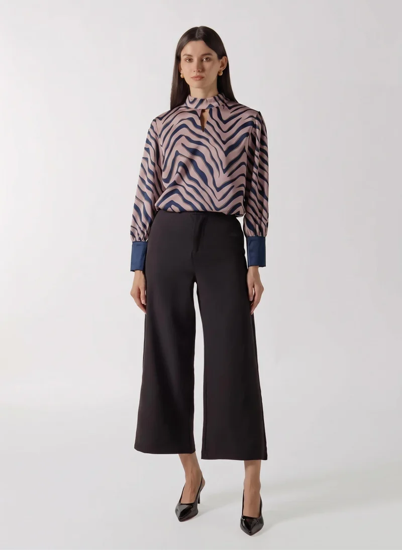 Shapes PRINTED SATIN BLOUSE