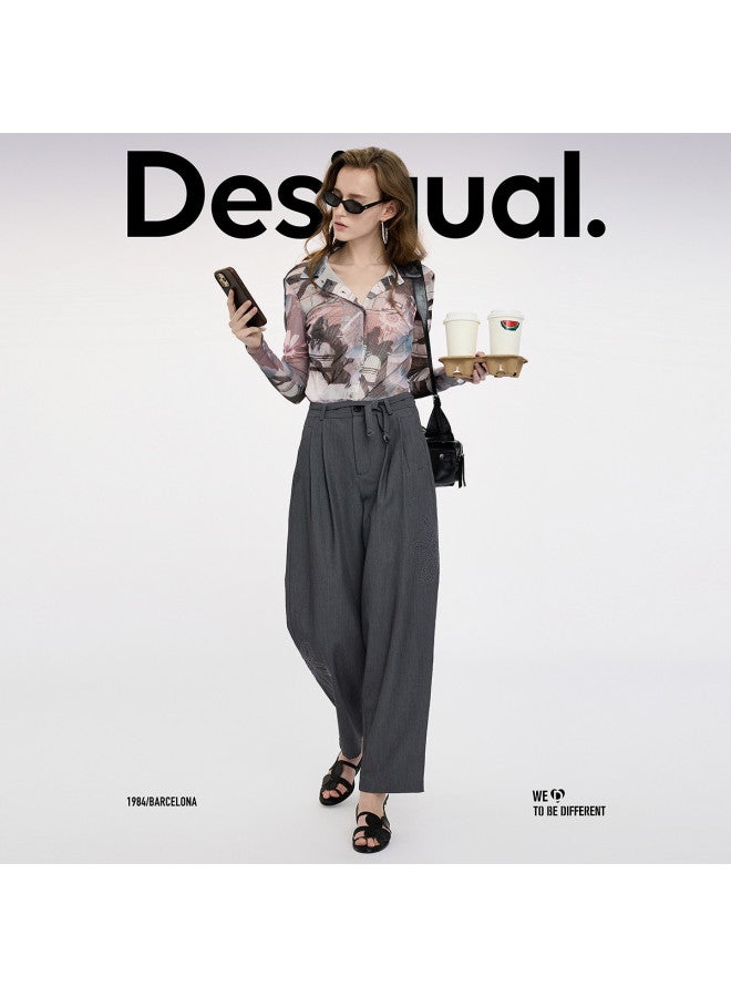 DESIGUAL بنطلون نسائي كاجوال واسع الساق مزين بتطريز زهور مع حزام ss25 - Image 2