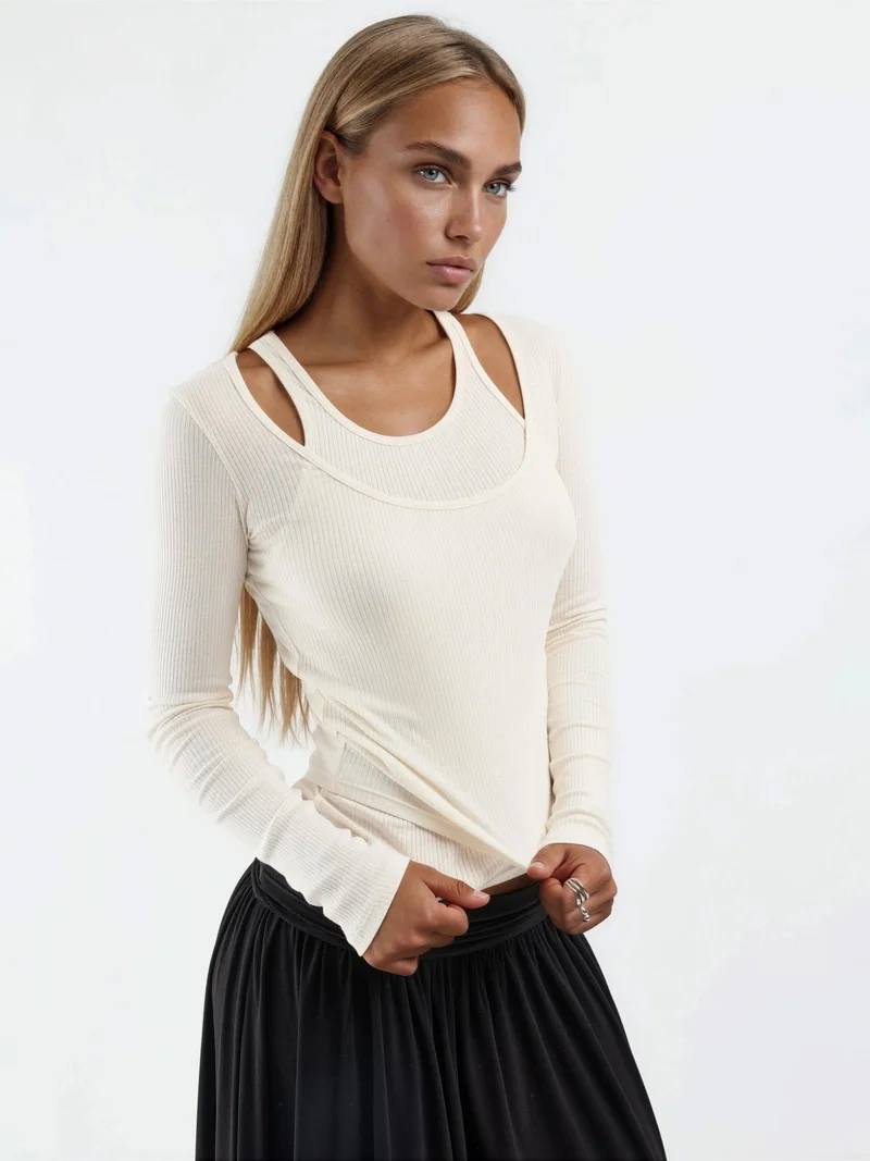 بوسيم BUSEM Ribbed U Collar Long Sleeve Blouse